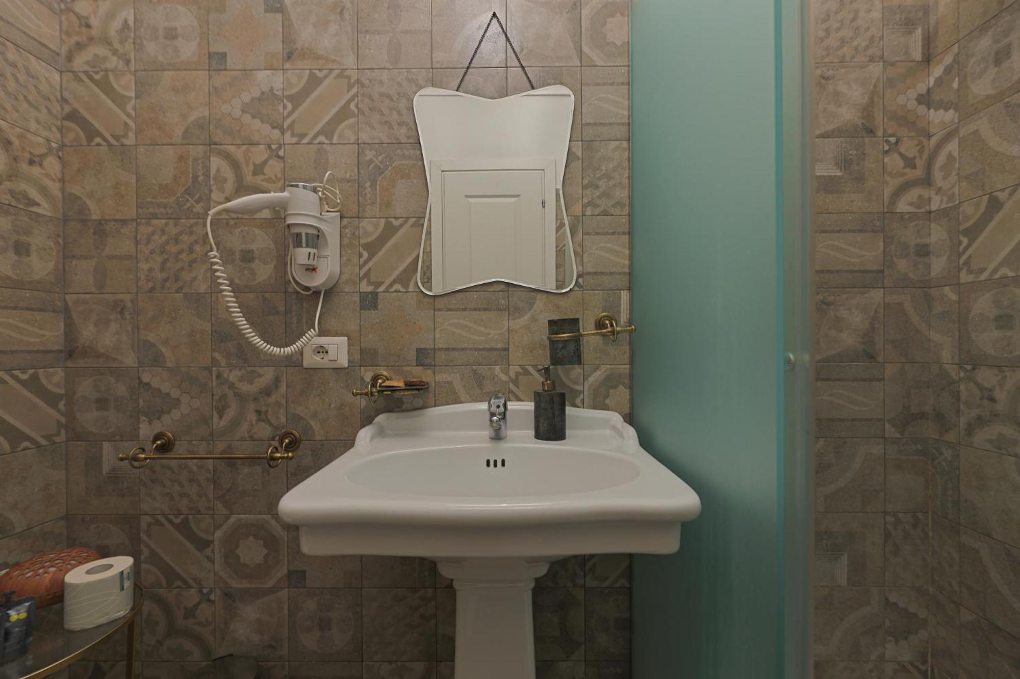 Art House Relais56 Luxury Rooms Nuova Gestione Rome Extérieur photo